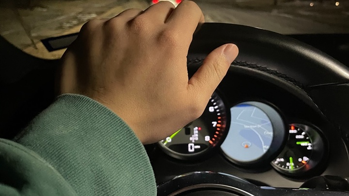 不是对你没感觉是你没开保时捷表情